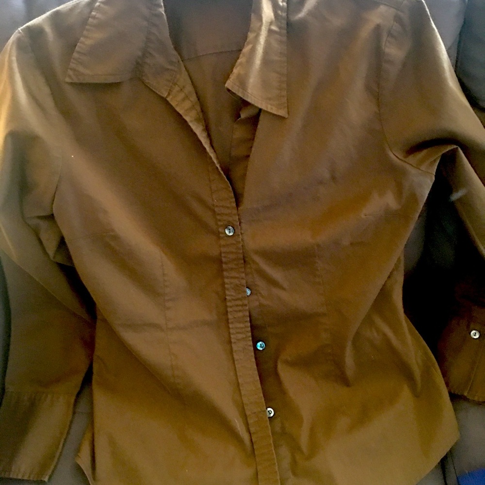Brown shirt